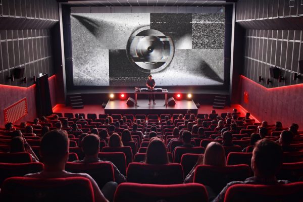 Фестиваль «Пелена» привезёт медиа-арт в Кемерово