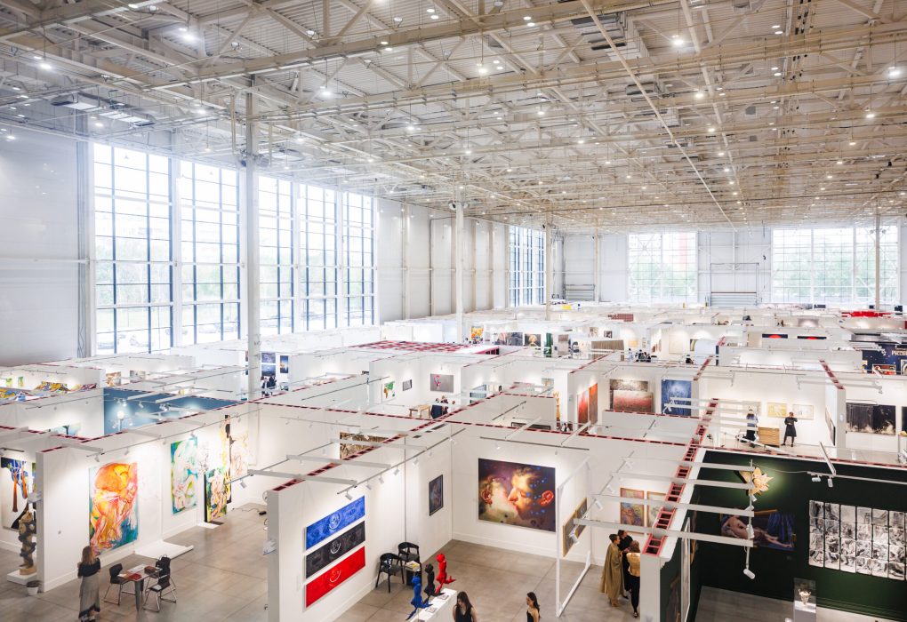 После Cosmoscow современный арт-рынок Москвы перемещается в галереи
