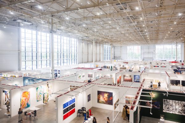 После Cosmoscow современный арт-рынок Москвы перемещается в галереи